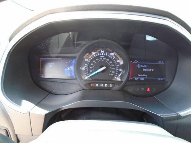Photo of 2017 SILVER Ford Edge