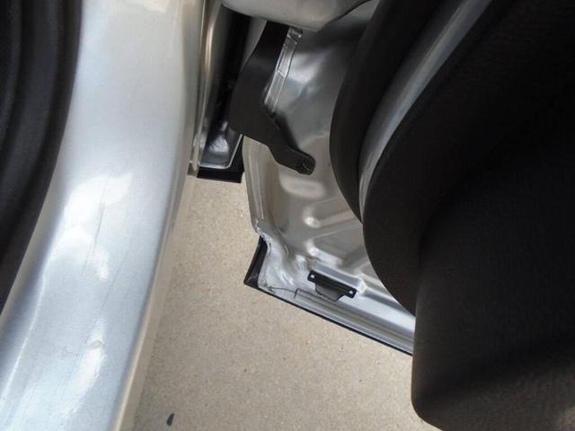 Photo of 2017 SILVER Ford Edge