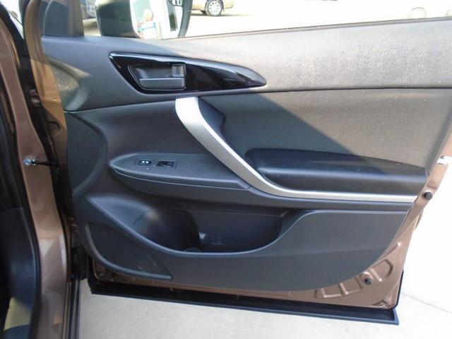 Photo of 2018 BROWN Mitsubishi Eclipse Cross