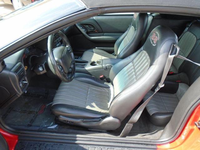 Photo of 2002 RED Chevrolet Camaro