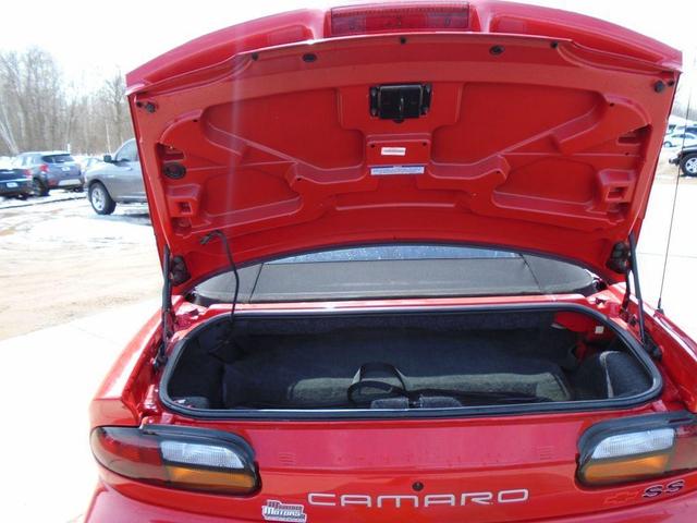 Photo of 2002 RED Chevrolet Camaro