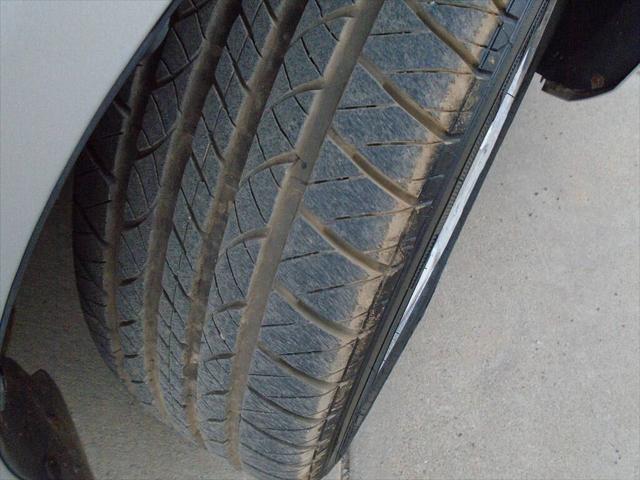 Photo of 2009 SILVER Pontiac G5