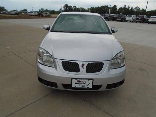 Photo of 2009 SILVER Pontiac G5