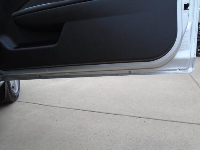 Photo of 2009 SILVER Pontiac G5