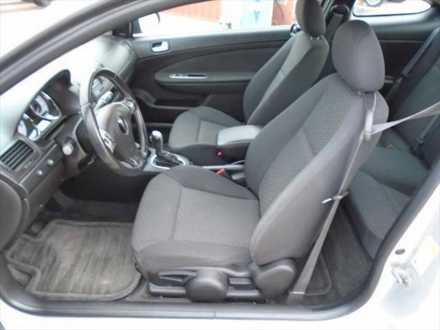 Photo of 2009 SILVER Pontiac G5