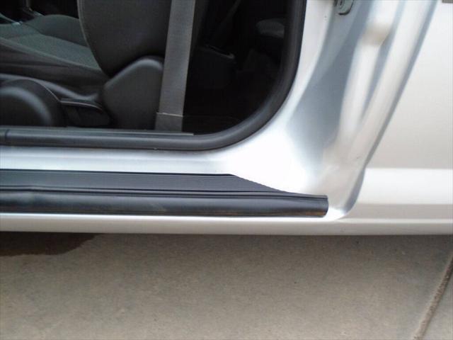 Photo of 2009 SILVER Pontiac G5