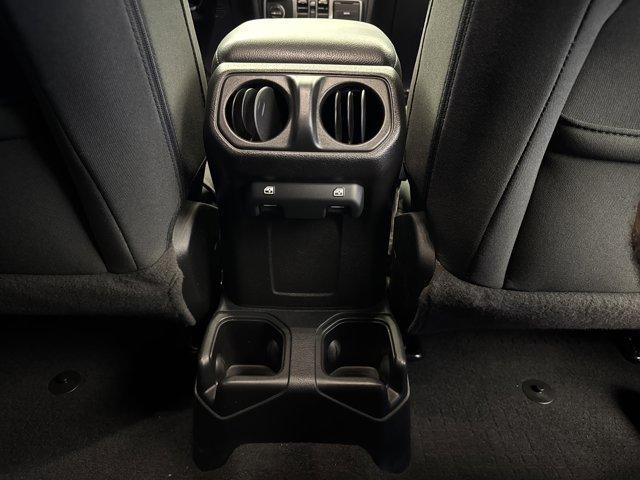 Photo of 2021 Hellayella Clearcoat Jeep Wrangler Unlimited