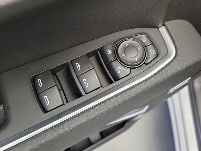 Photo of 2025 Summit White Chevrolet Silverado 1500