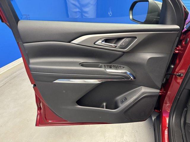 Photo of 2025 Radiant Red Chevrolet Traverse