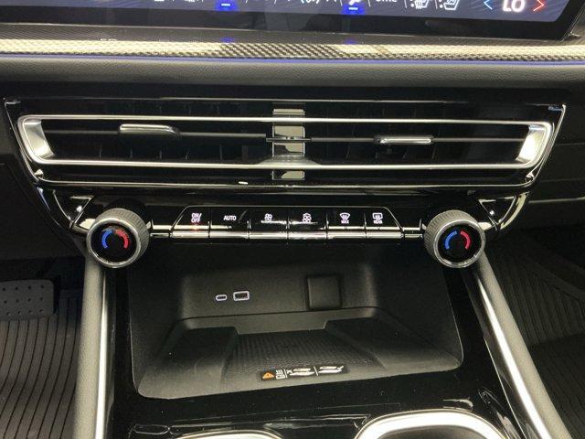 Photo of 2025 Radiant Red Chevrolet Traverse