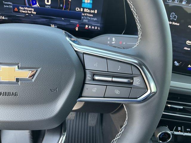Photo of 2025 Mosaic Black Metallic Chevrolet Traverse