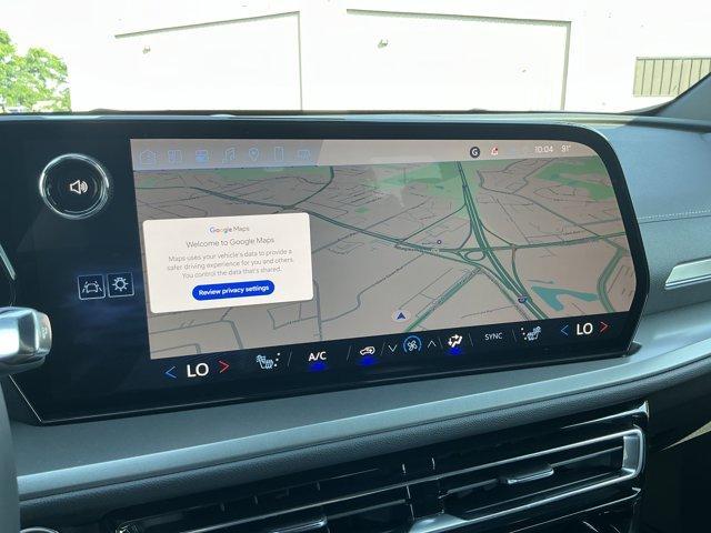 Photo of 2025 Mosaic Black Metallic Chevrolet Traverse