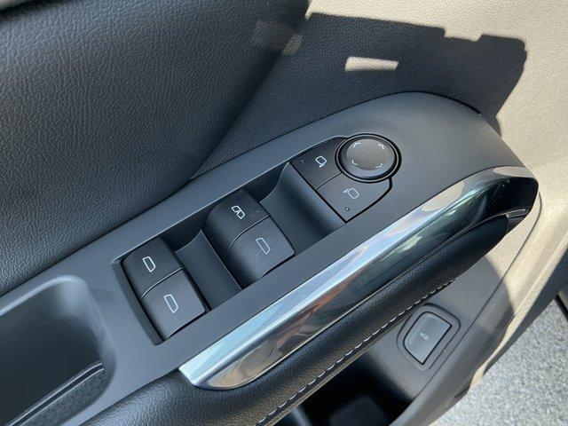 Photo of 2025 Mosaic Black Metallic Chevrolet Traverse