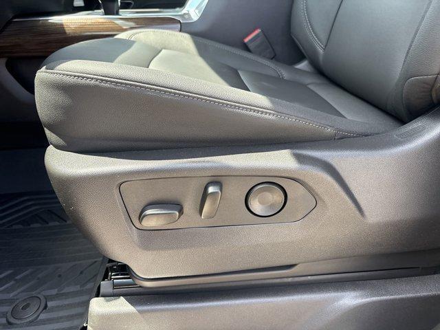 Photo of 2025 Black Chevrolet Silverado 1500
