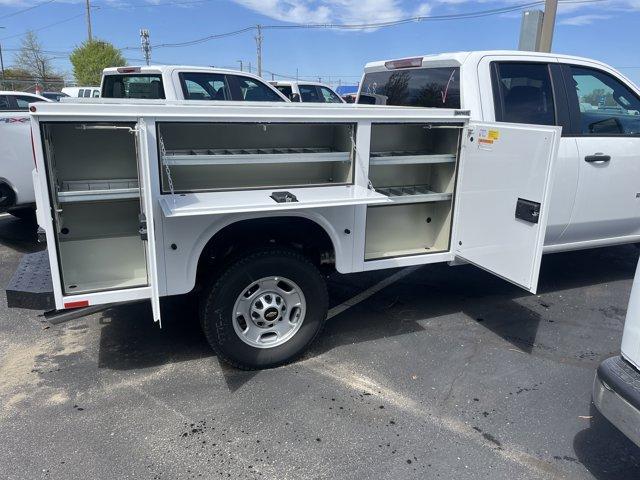 Photo of 2025 Summit White Chevrolet Silverado 2500