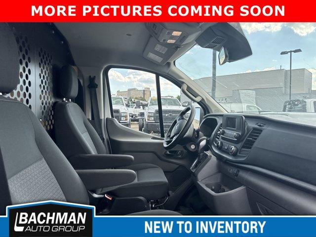 Photo of 2023 Oxford White Ford Transit-250