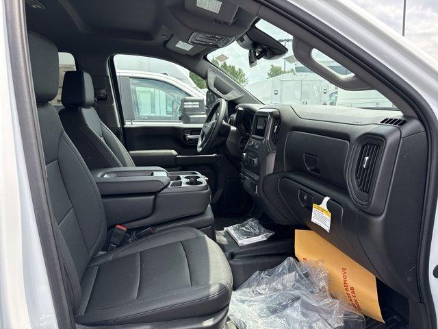 Photo of 2025 Summit White Chevrolet Silverado 3500