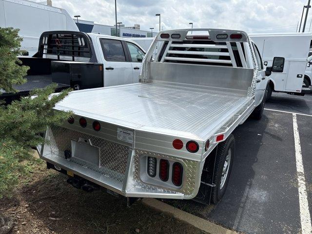Photo of 2025 Summit White Chevrolet Silverado 3500