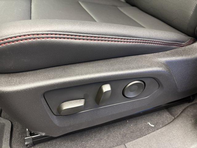 Photo of 2026 Black Chevrolet Colorado