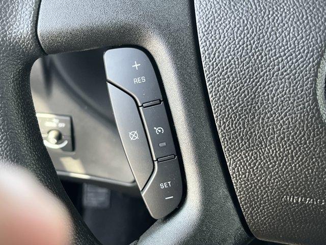 Photo of 2025 Summit White Chevrolet Express 2500