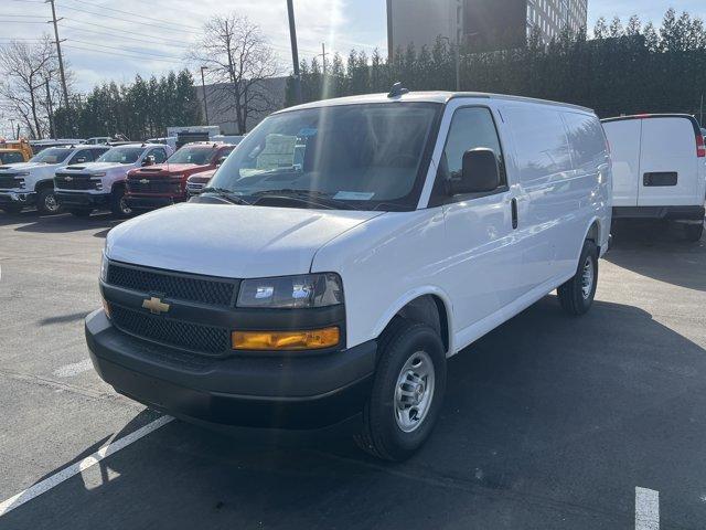 Photo of 2025 Summit White Chevrolet Express 2500