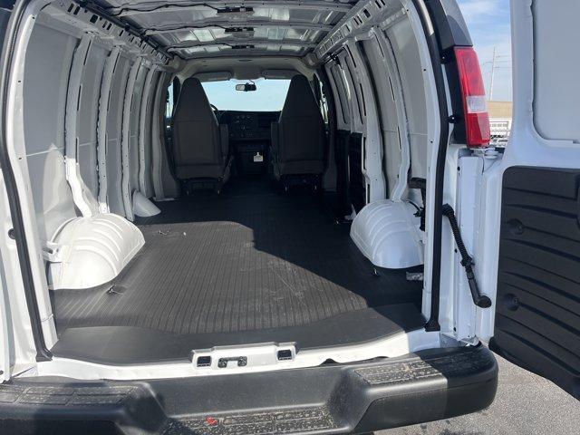 Photo of 2025 Summit White Chevrolet Express 2500