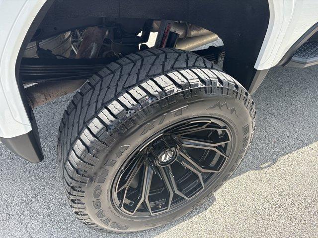 Photo of 2020 Summit White GMC Sierra 2500