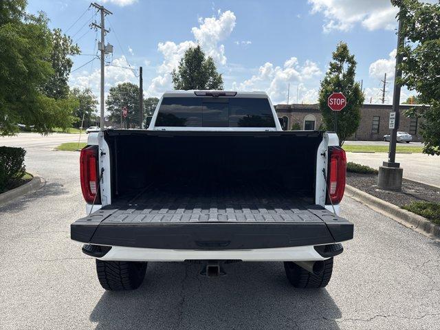 Photo of 2020 Summit White GMC Sierra 2500