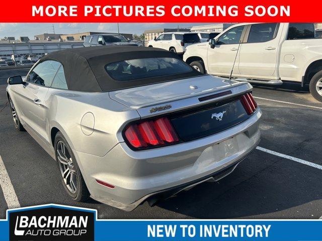 Photo of 2016 Ingot Silver Metallic Ford Mustang
