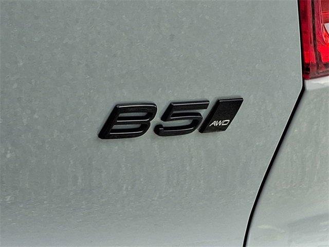 Photo of 2026 Vapour Grey Metallic Volvo XC40