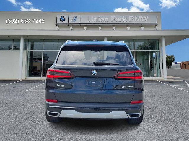 Photo of 2022 Black Sapphire Metallic BMW X5