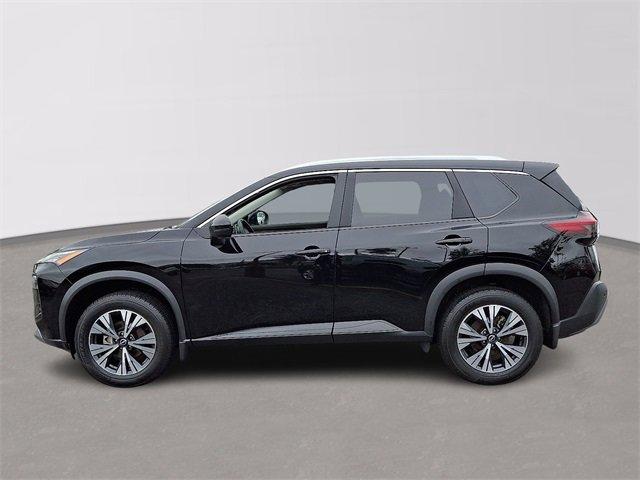 Photo of 2023 Super Black Nissan Rogue
