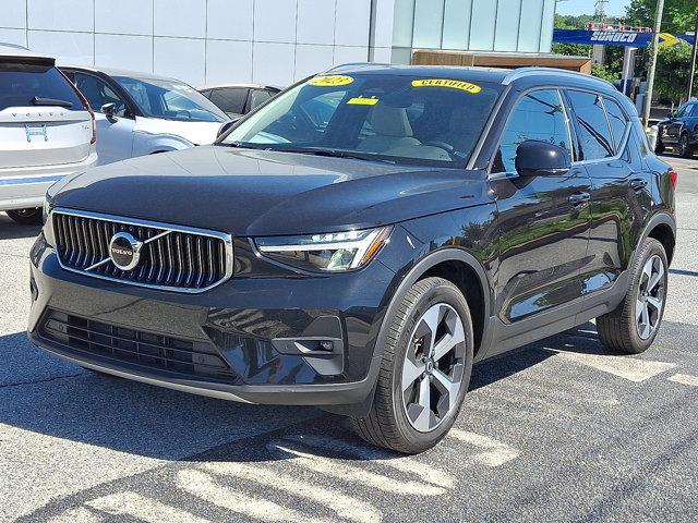 2023 Volvo XC40