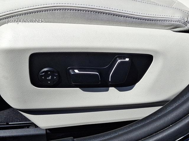 Photo of 2024 Dark Graphite Metallic BMW 530