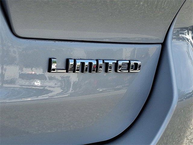Photo of 2024 Silver Zynith Jeep Grand Cherokee L