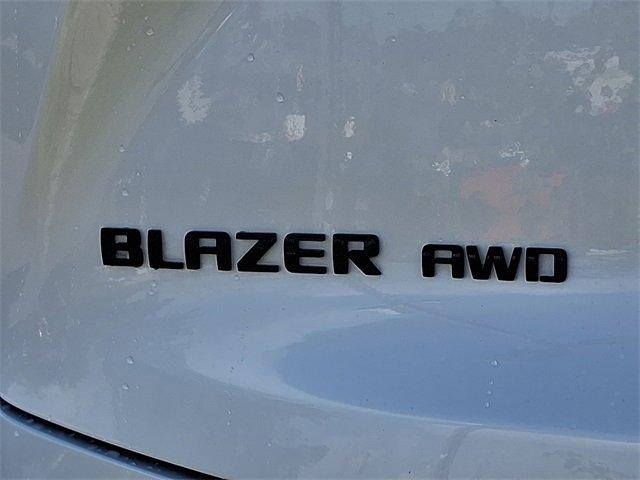 Photo of 2020 Iridescent Pearl Tricoat Chevrolet Blazer