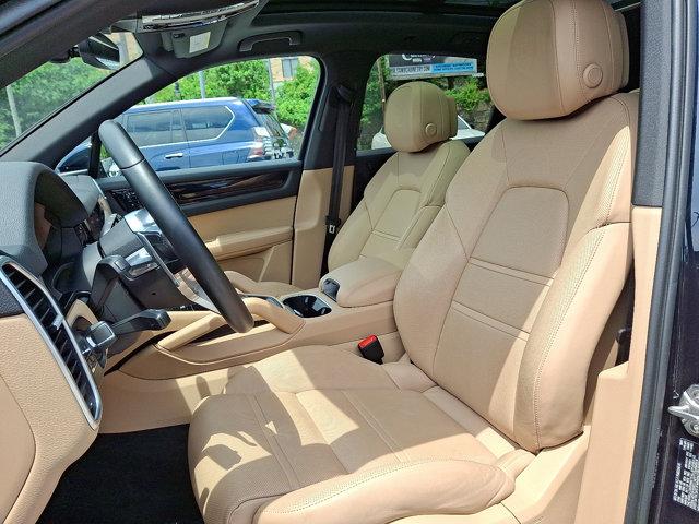 Photo of 2021 Moonlight Blue Metallic - C7 Porsche Cayenne