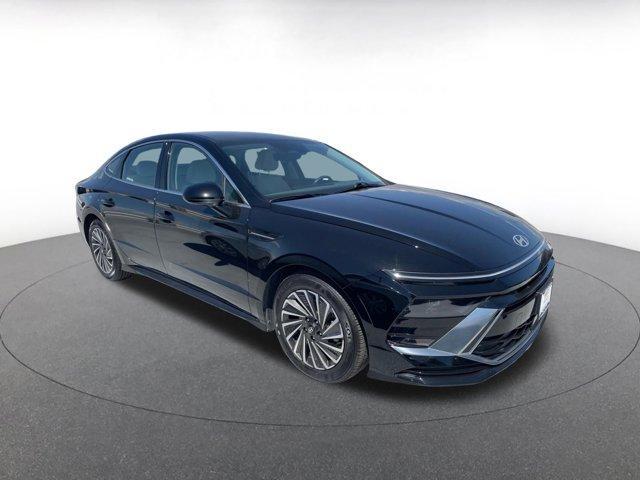 2024 Hyundai Sonata Hybrid