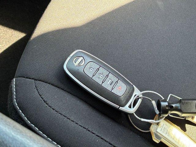 Photo of 2024 Gun Metallic Nissan Sentra