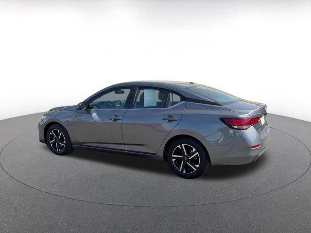 Photo of 2024 Gun Metallic Nissan Sentra