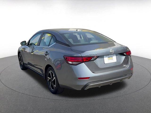 Photo of 2024 Gun Metallic Nissan Sentra
