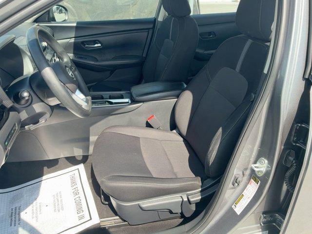 Photo of 2024 Gun Metallic Nissan Sentra