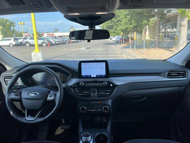 Photo of 2024 Silver Ford Escape