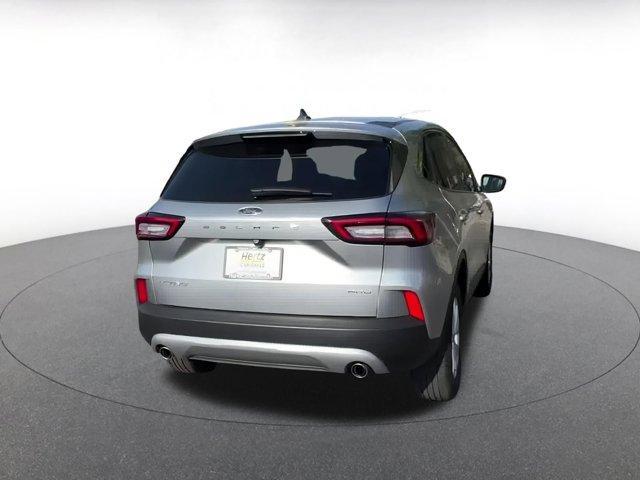 Photo of 2024 Silver Ford Escape