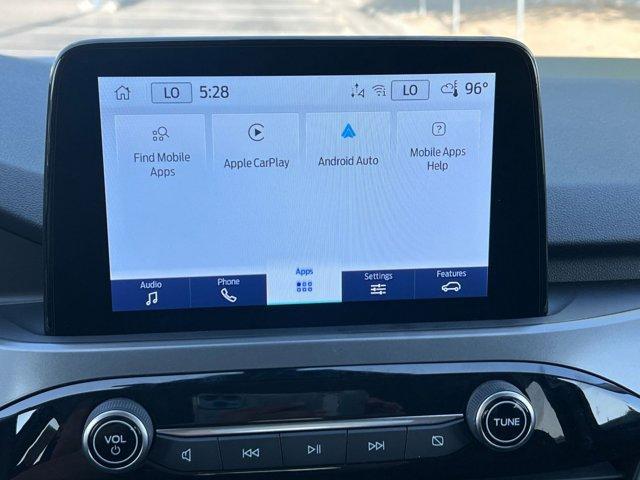 Photo of 2024 Silver Ford Escape