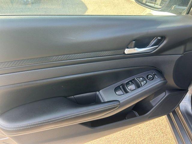 Photo of 2024 Gun Metallic Nissan Altima