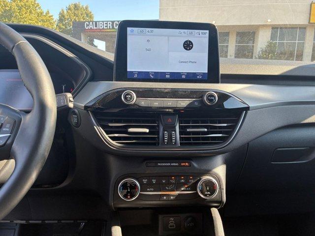 Photo of 2024 White Ford Escape