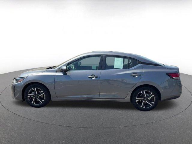 Photo of 2024 Gun Metallic Nissan Sentra