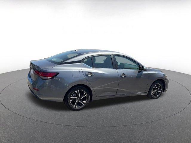 Photo of 2024 Gun Metallic Nissan Sentra