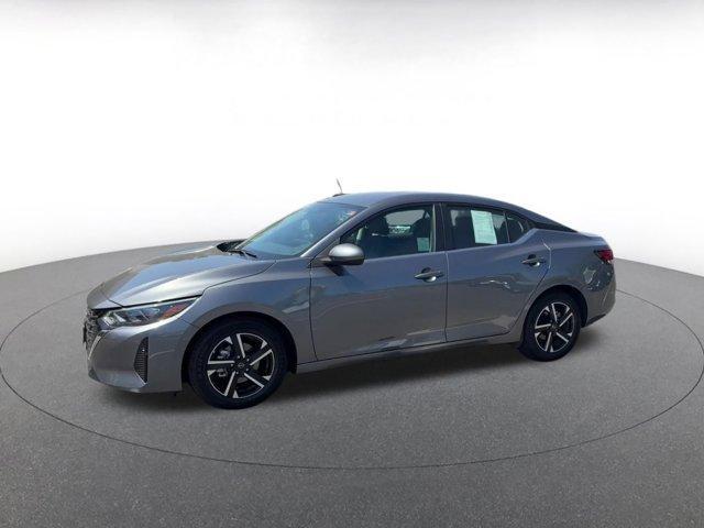 Photo of 2024 Gun Metallic Nissan Sentra